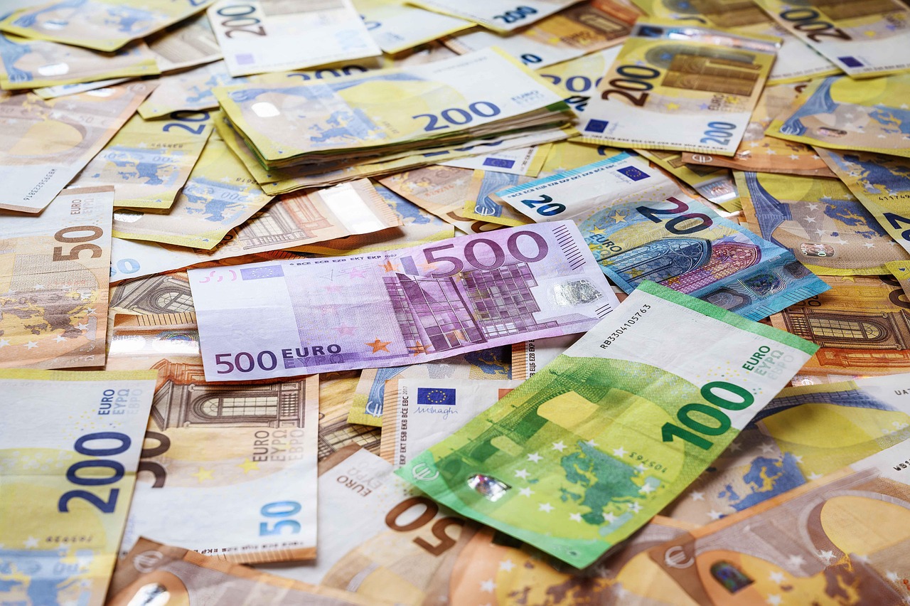 Desde el dinero y la deuda pública hasta las materias primas, cada vez más activos del mundo real dan el salto a la cadena de bloques.